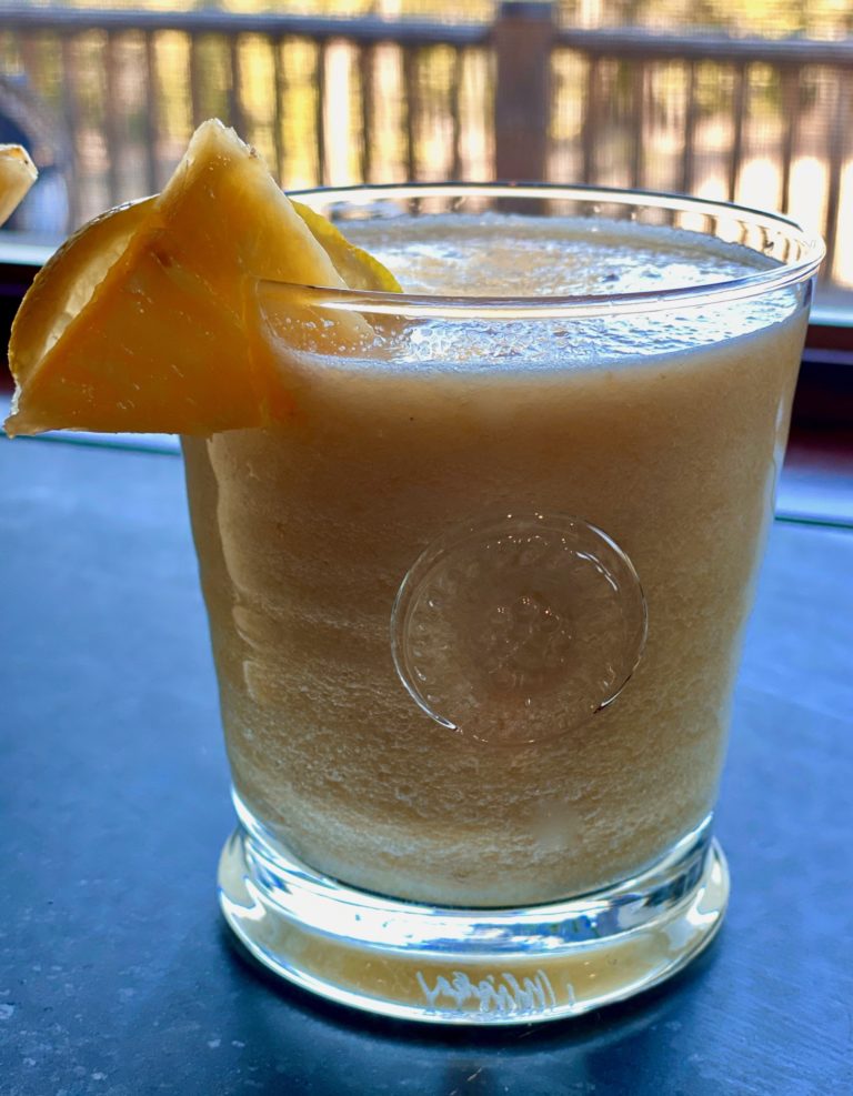 Friday Cocktail Hour: Frozen Pineapple Daiquiri