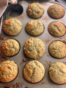 Warm blood orange & Cardamom muffins in the pan