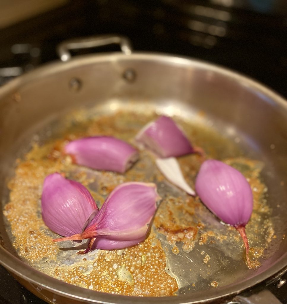 a pan with shallots 