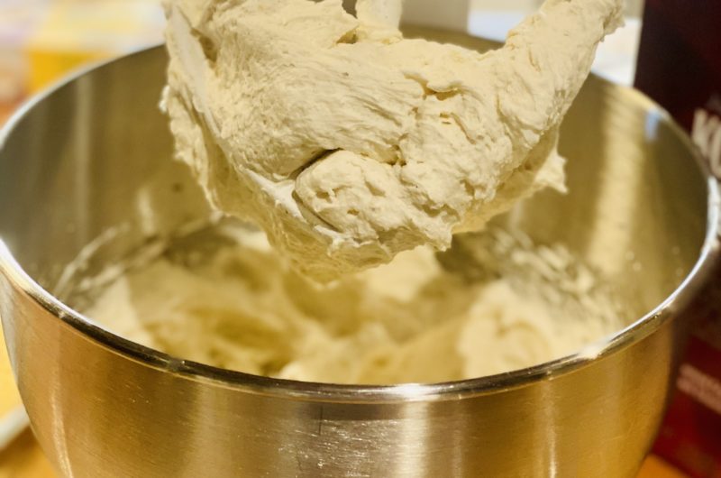 Easy and So Delicious: Classic Vanilla Buttercream Frosting Recipe